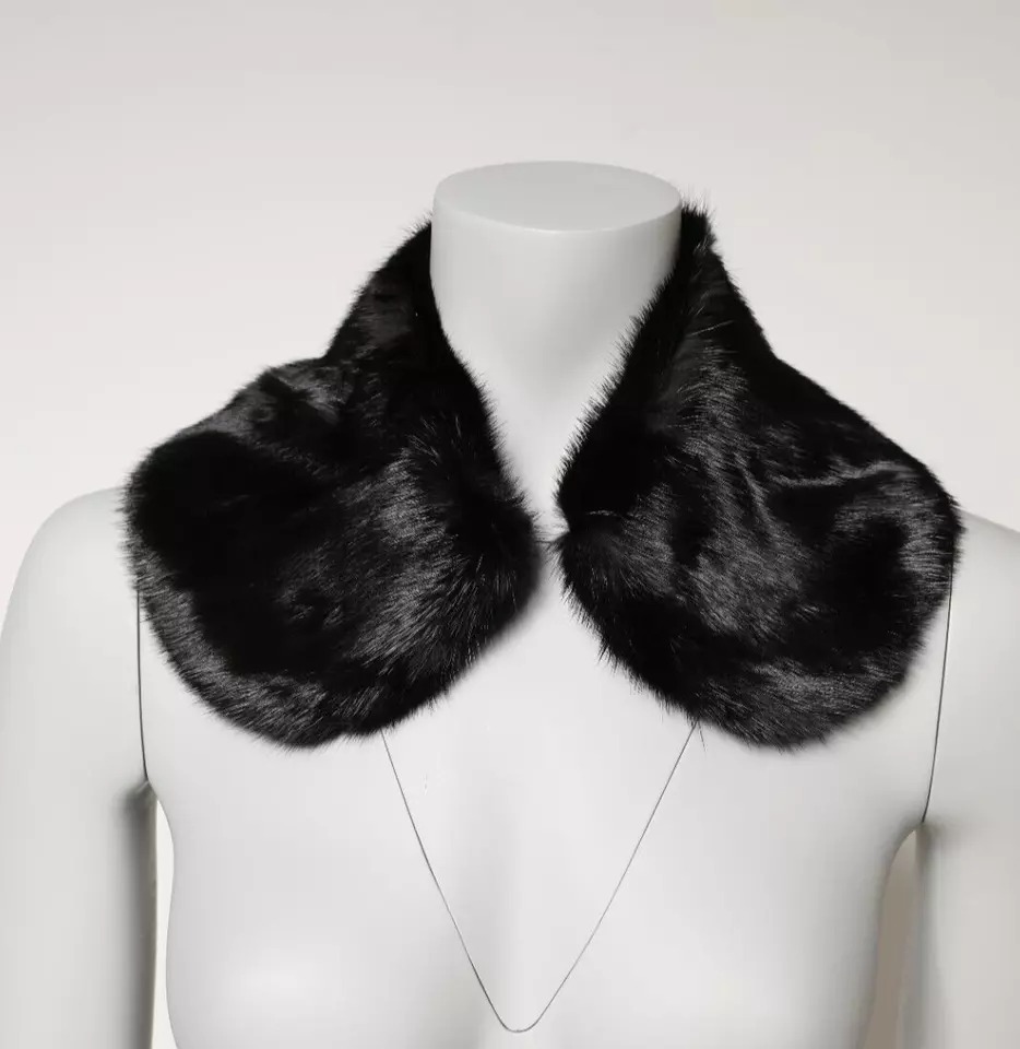 Dolce & Gabbana - Black Fur Shawl Neck Wrap Cover Collar Scarf